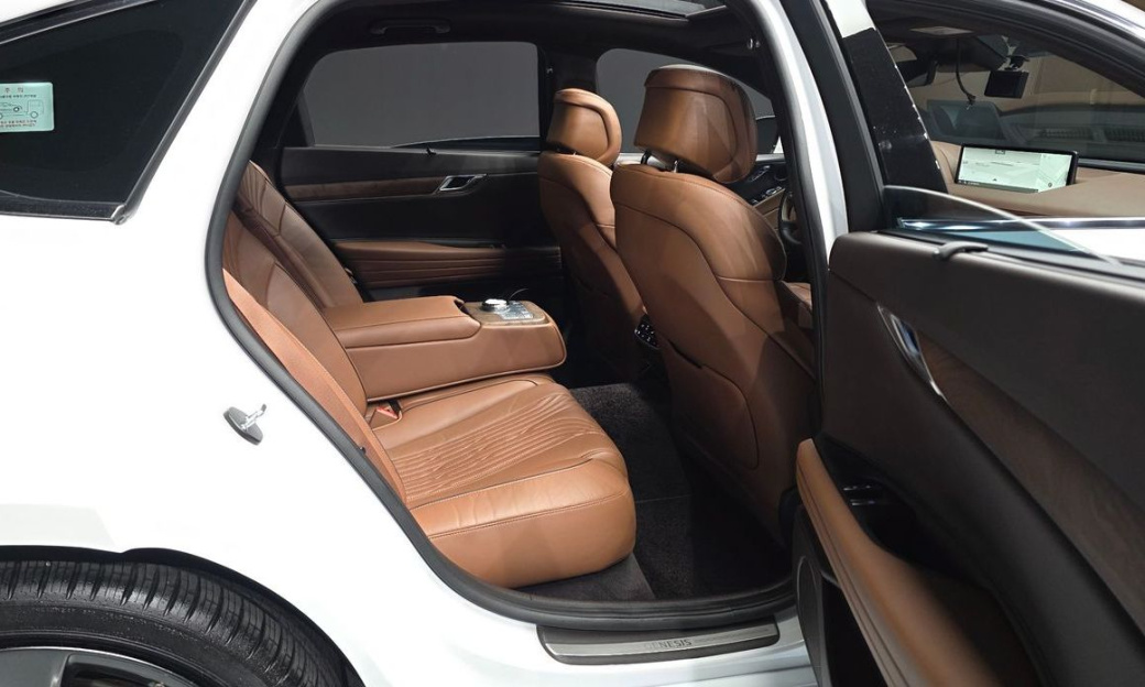 Genesis G80 Gasoline 2.5 Turbo AWD, 2023