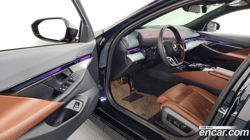 BMW 5-Series 530i xDrive M Sport, 2025
