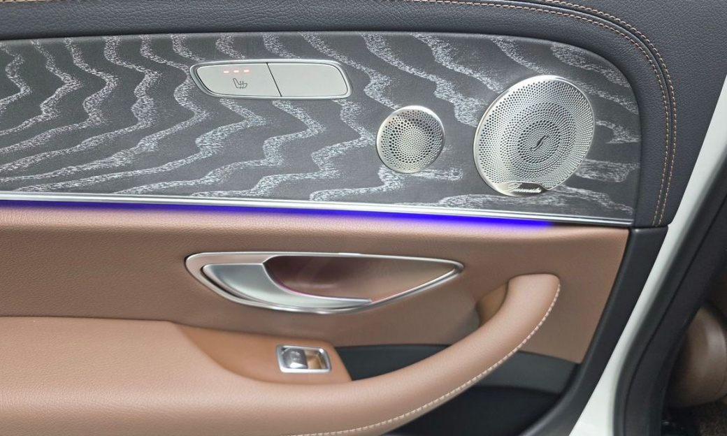 Mercedes-Benz E-Class E350 4MATIC Exclusive, 2023