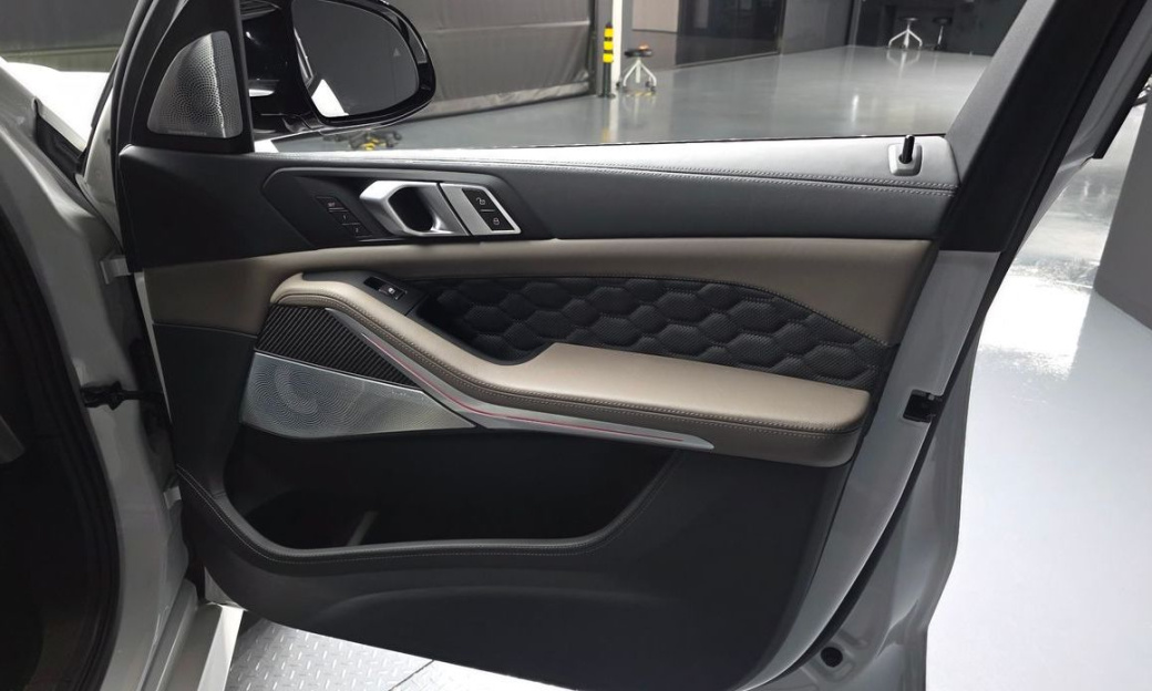 BMW X5M 4.4 Competition, 2022