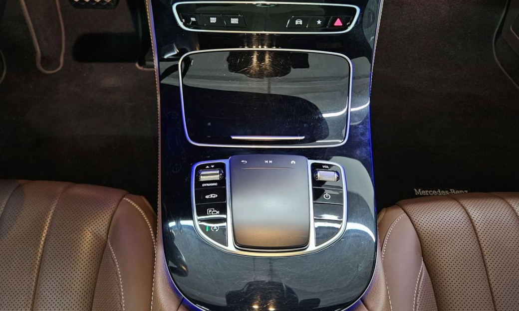 Mercedes-Benz E-Class E450 4MATIC Exclusive, 2022