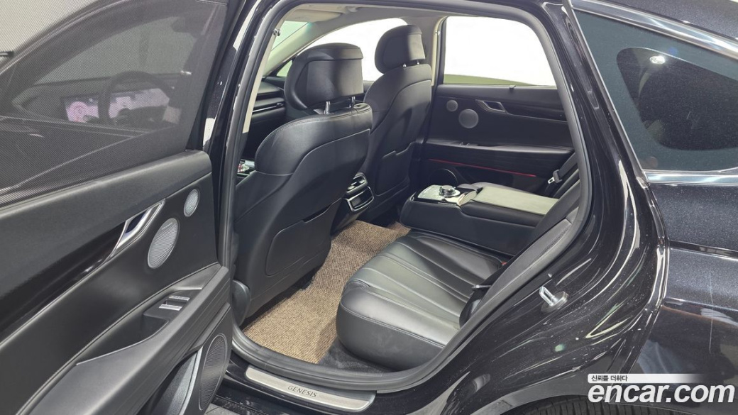 Genesis G80 Gasoline 2.5 Turbo AWD, 2026