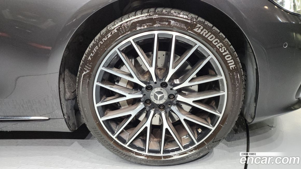 Mercedes-Benz S-Class S580L 4MATIC, 2022