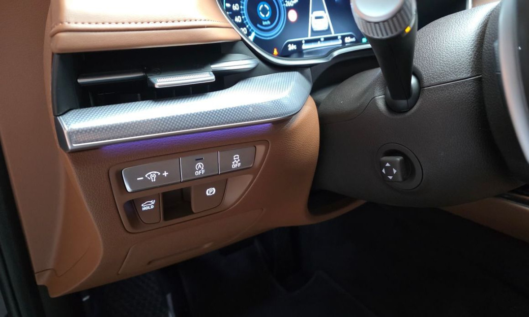 Genesis G80 Gasoline 2.5 Turbo AWD, 2023