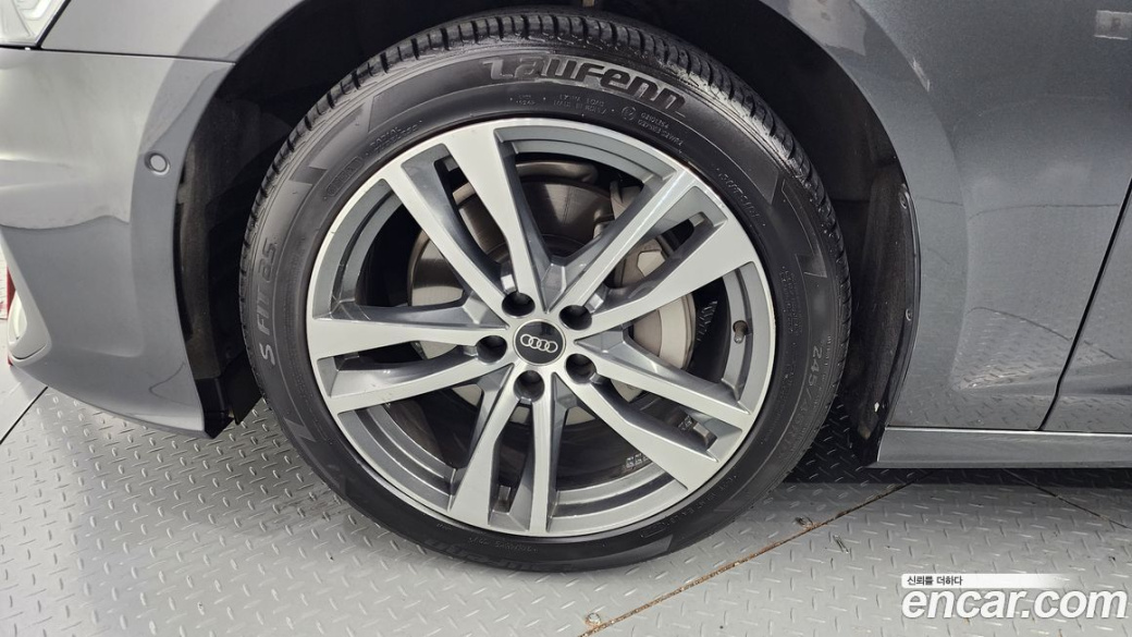 Audi A6 45 TFSI Premium, 2023
