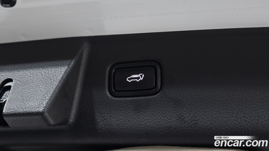Kia Mohave Diesel 3.0 4WD 6-Seater, 2022