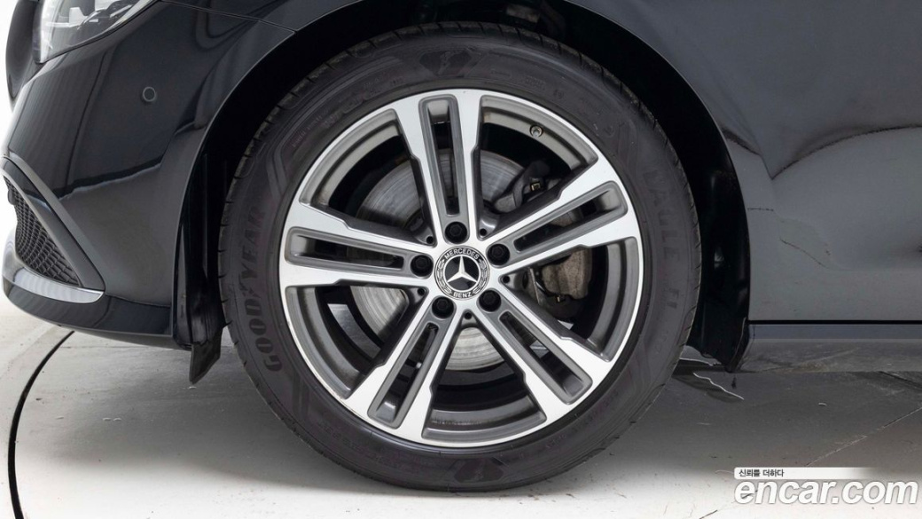 Mercedes-Benz E-Class E250 Avantgarde, 2023