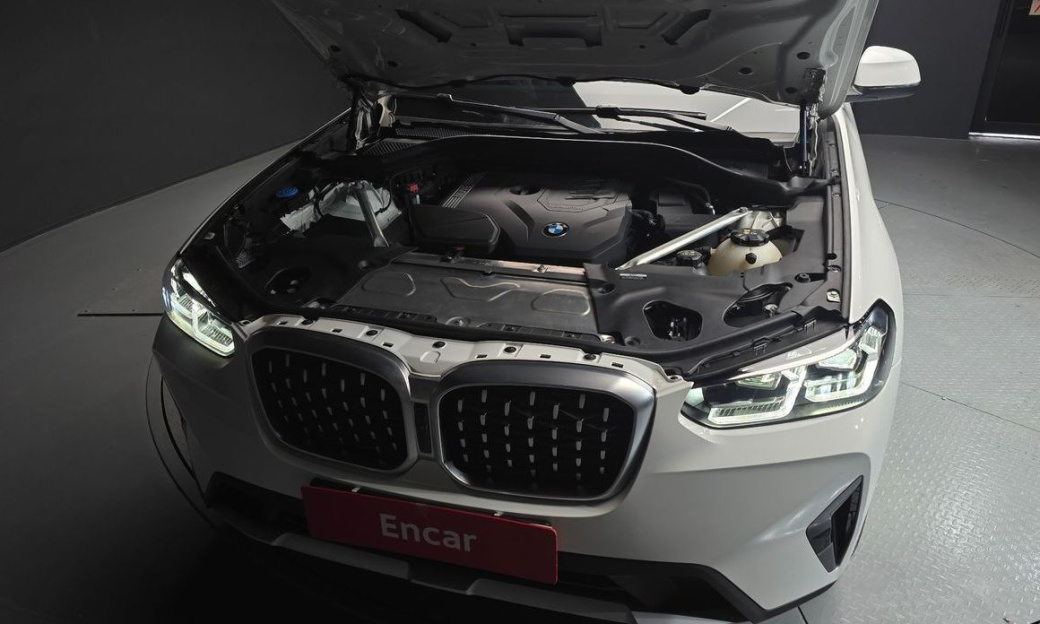 BMW X4 xDrive20i xLine, 2024