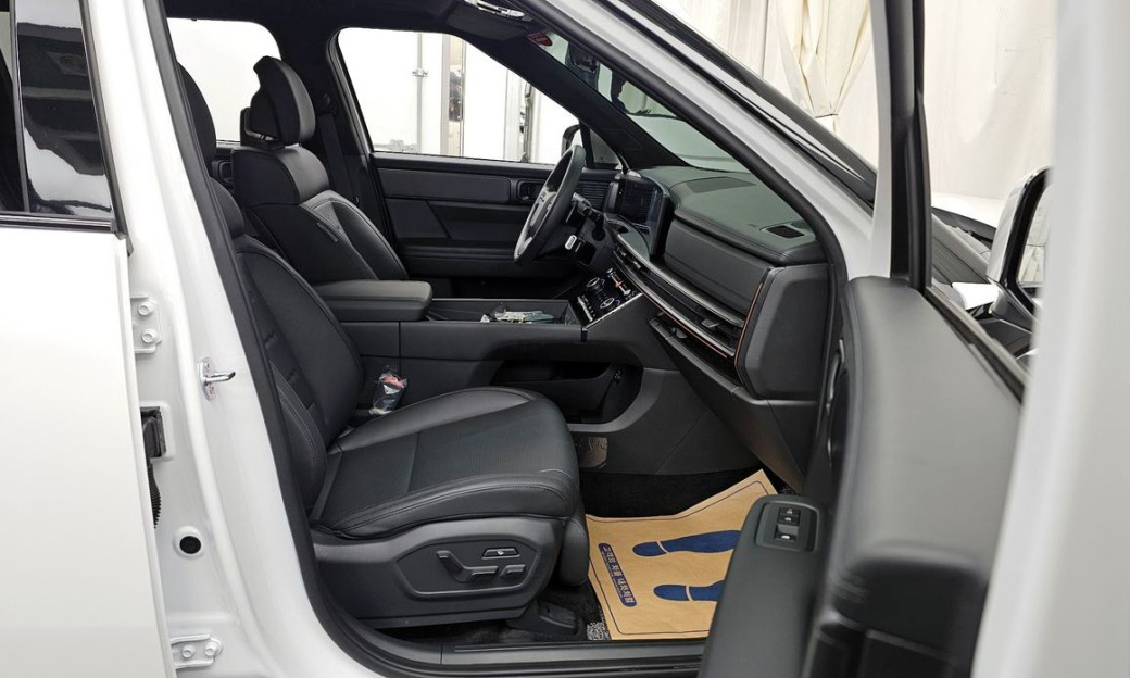 Hyundai Santafe Gasoline 2.5T 2WD, 2024