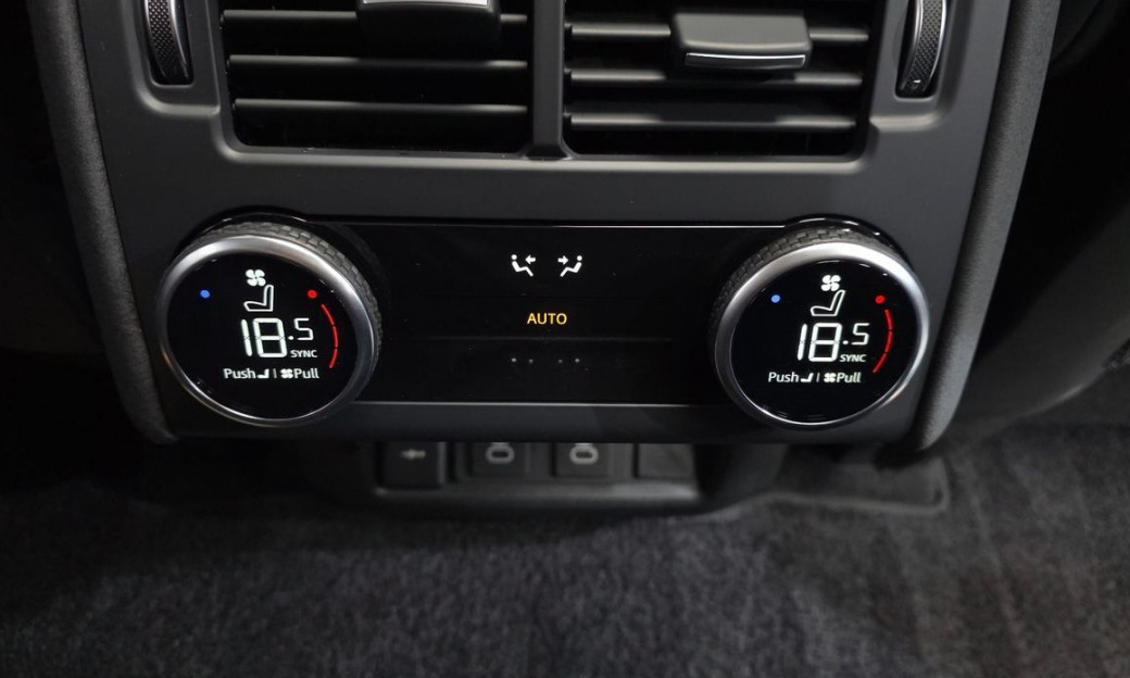 Land Rover Discovery D250 S, 2024