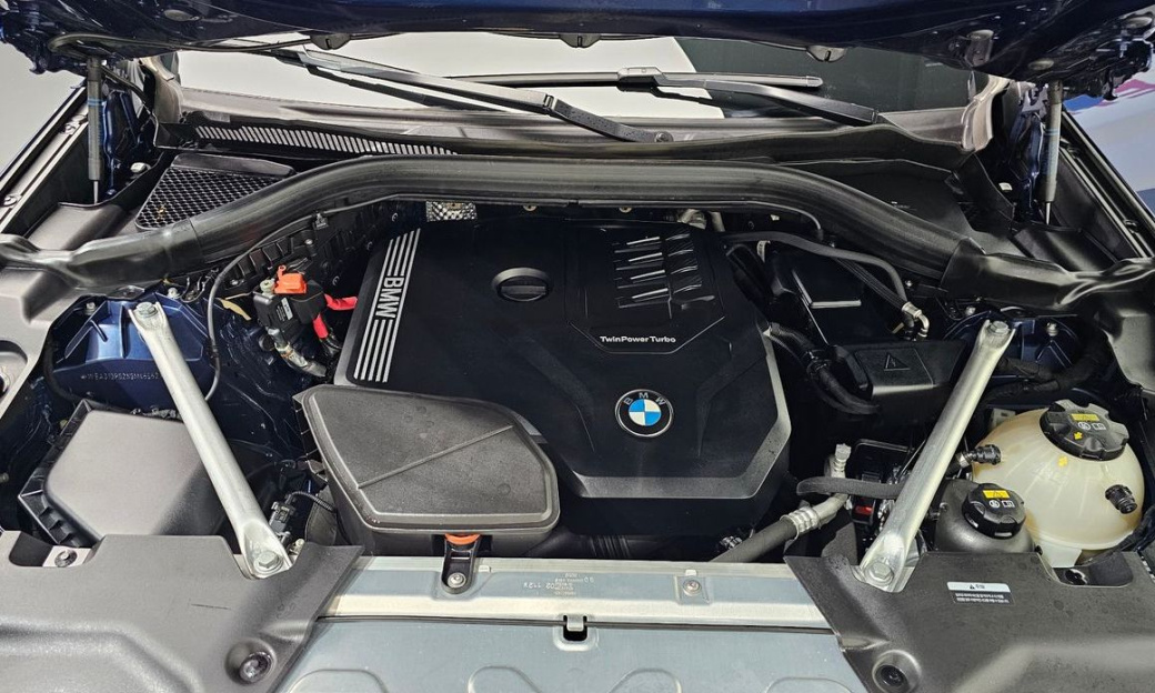 BMW X3 xDrive 20i M Sports Pro, 2022