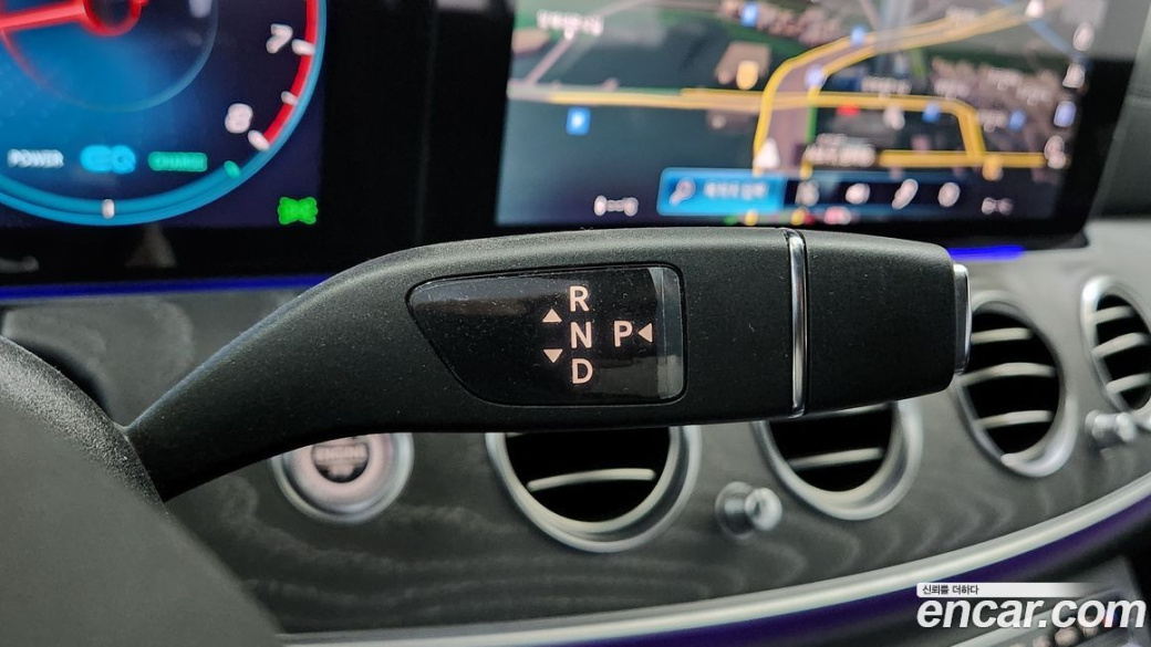 Mercedes-Benz E-Class E350 4MATIC AMG Line, 2022