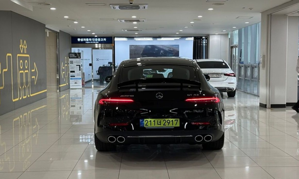 Mercedes-Benz AMG GT 4Door 43 4MATIC+, 2025