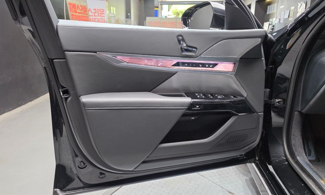 BMW 7-Series 740d xDrive M Sport, 2024