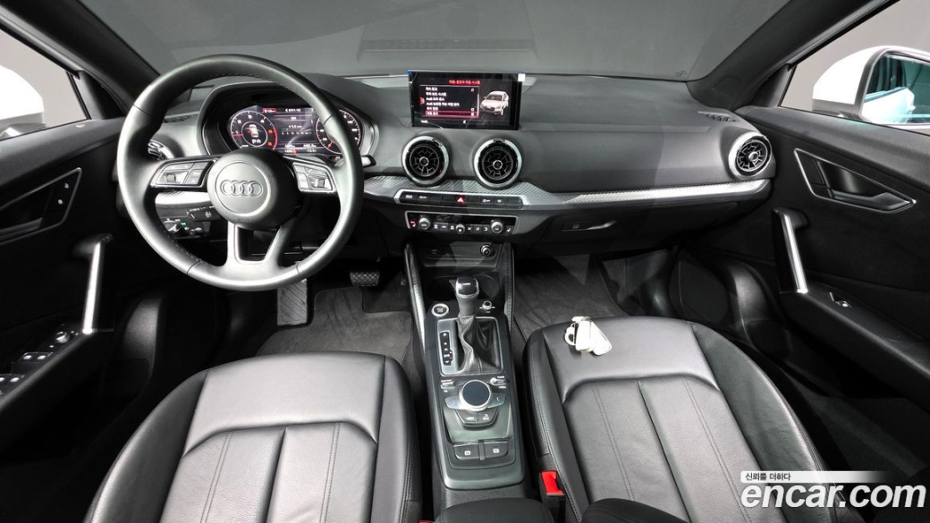 Audi Q2 35 TDI Premium, 2023