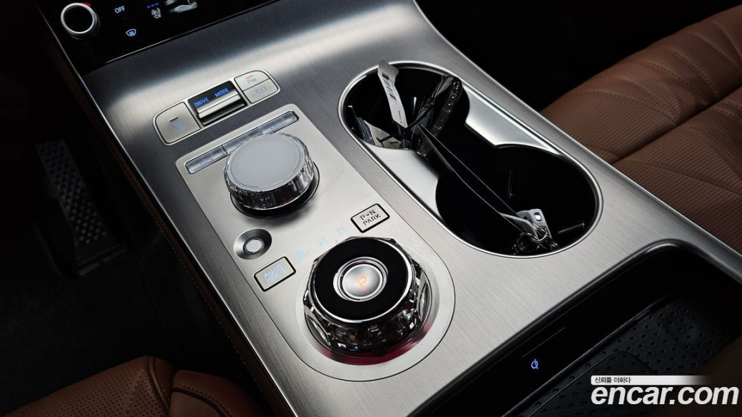 Genesis GV70 2.5T Gasoline 2WD, 2025