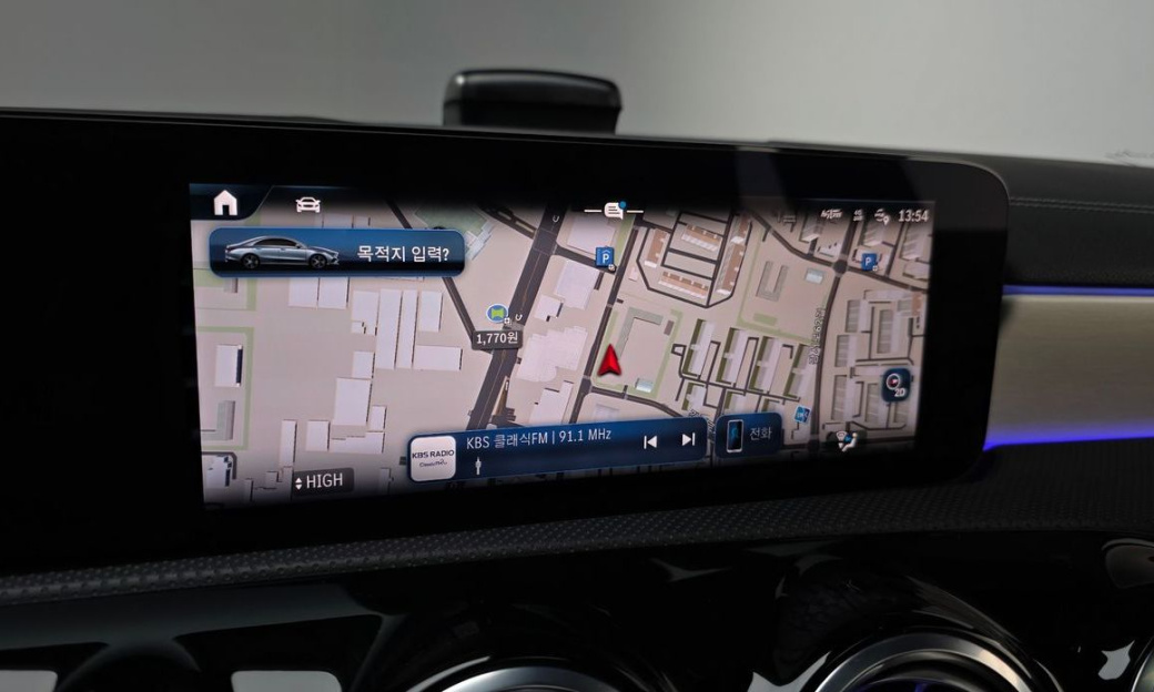 Mercedes-Benz CLA-Class CLA250 4MATIC, 2025