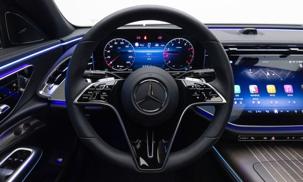 Mercedes-Benz E-Class E450 4MATIC Exclusive, 2024