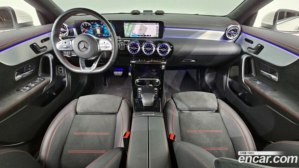 Mercedes-Benz CLA-Class CLA250 4MATIC, 2023