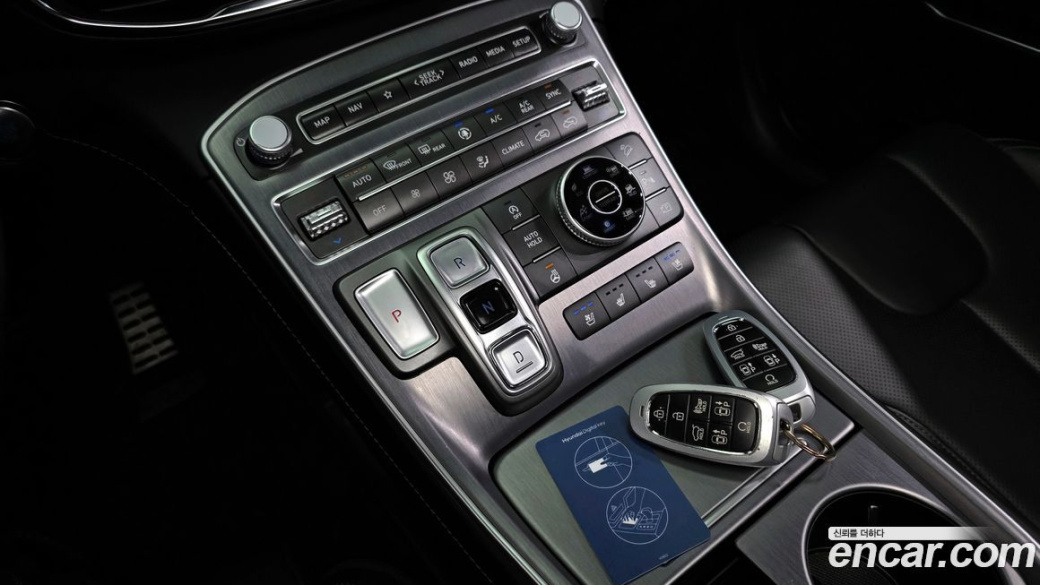 Hyundai Santafe Gasoline 2.5T 4WD, 2023