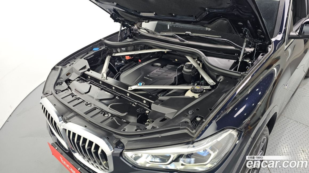 BMW X5 xDrive 40i M Sport, 2022