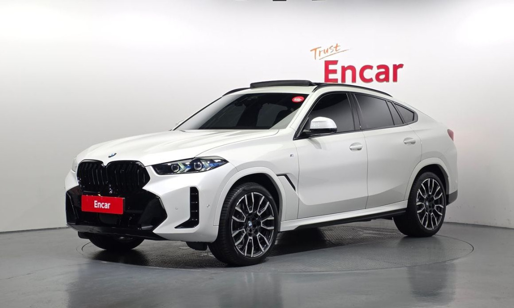 BMW X6 xDrive40i M Sport, 2024