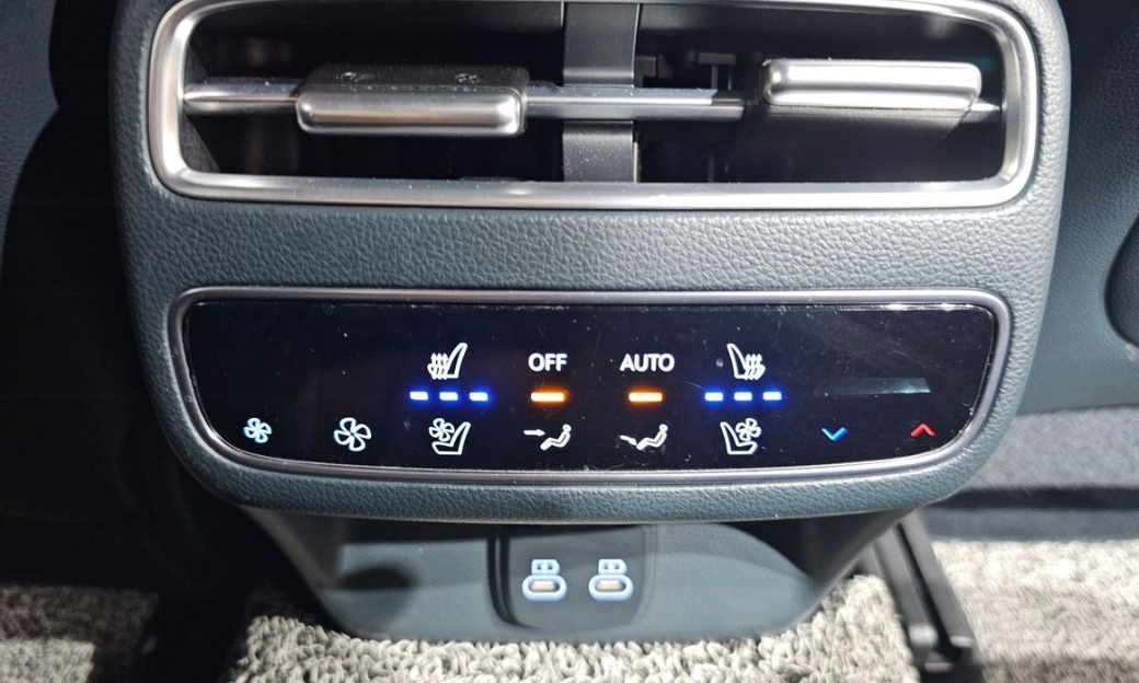 Genesis GV70 2.5T Gasoline AWD, 2025