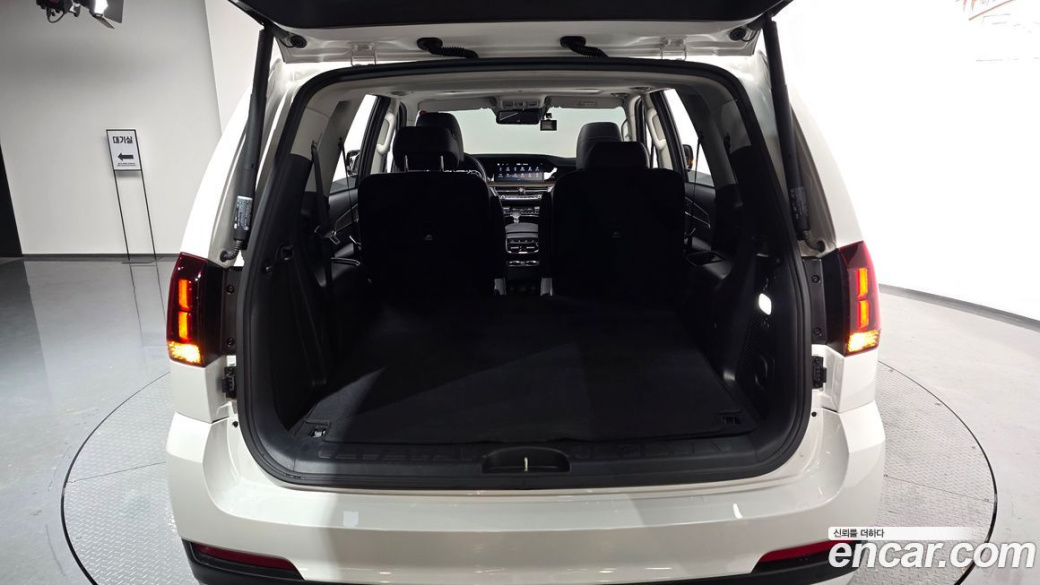 Kia Mohave Diesel 3.0 4WD 6-Seater, 2024