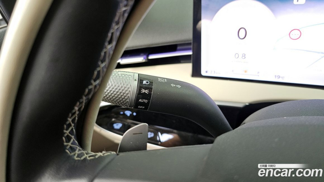 Genesis GV70 2.5T Gasoline 2WD, 2025