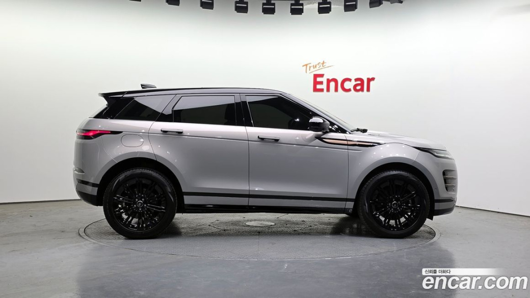 Land Rover Range Rover Evoque P250 Dynamic SE, 2025