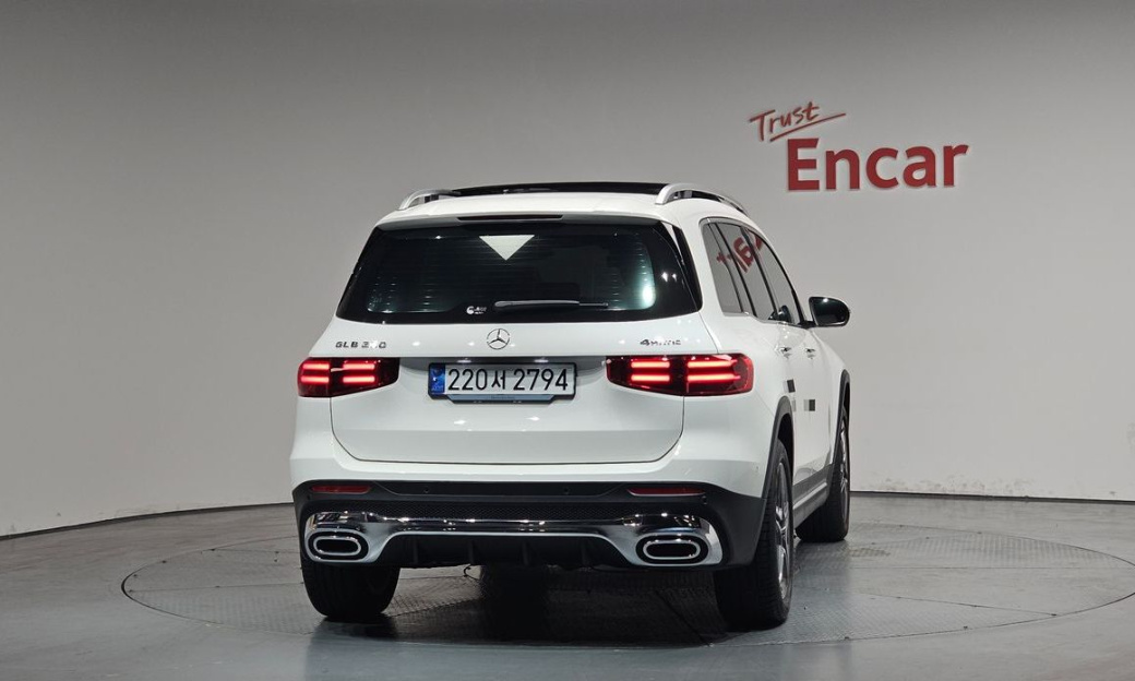 Mercedes-Benz GLB-Class GLB250 4MATIC, 2025