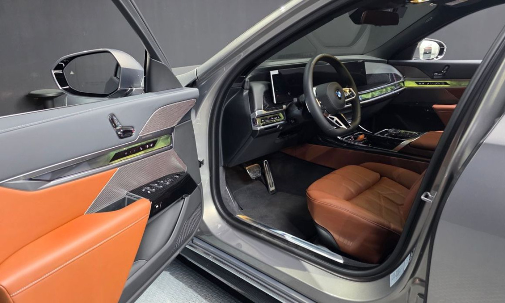 BMW 7-Series 740i xDrive M Sport Limited, 2025
