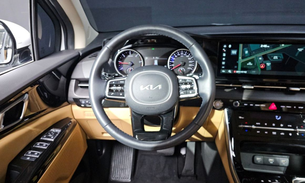 Kia Carnival 9-Seater Noblesse, 2023