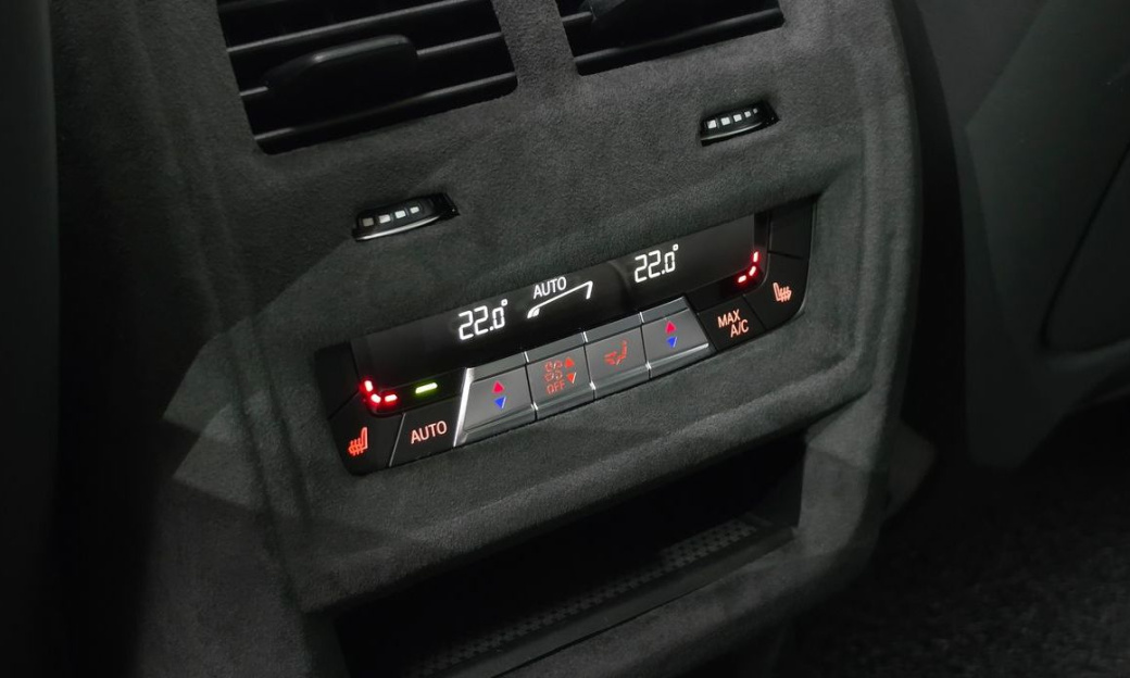 BMW X6M 4.4 Competition, 2025