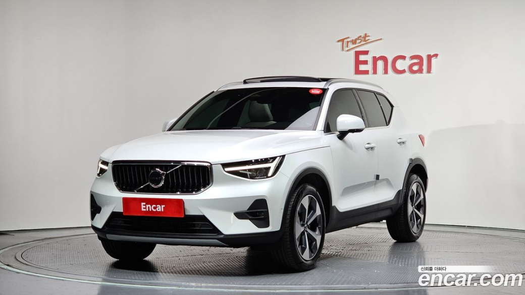 Volvo XC40 B4 Ultimate Bright, 2023