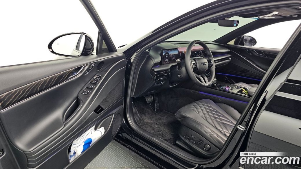 Genesis G80 Gasoline 2.5 Turbo AWD, 2026