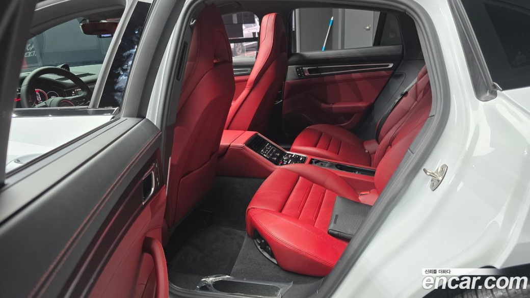 Porsche Panamera 2.9 AWD Platinum Edition, 2023