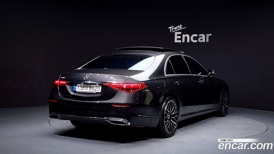 Mercedes-Benz S-Class S580L 4MATIC, 2022