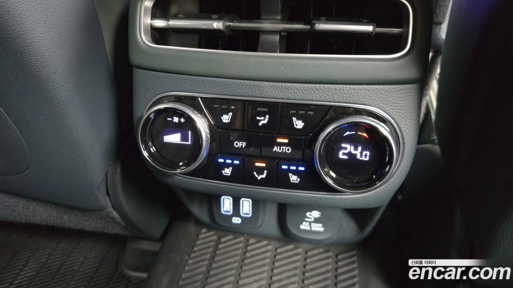 Genesis GV70 2.5T Gasoline AWD, 2022