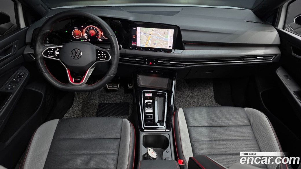 Volkswagen Golf 2.0 GTI, 2024