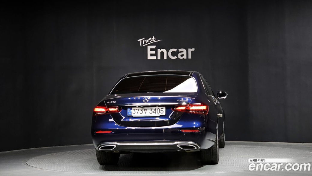 Mercedes-Benz E-Class E450 4MATIC Exclusive, 2023