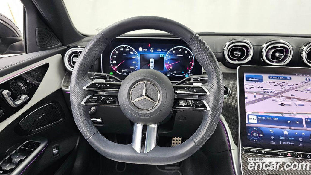 Mercedes-Benz C-Class C300 4MATIC AMG Line, 2023