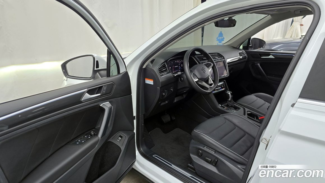 Volkswagen Tiguan 2.0 TDI Prestige, 2024