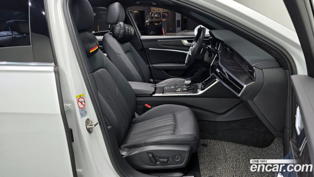 Audi A6 45 TFSI Quattro Premium, 2022