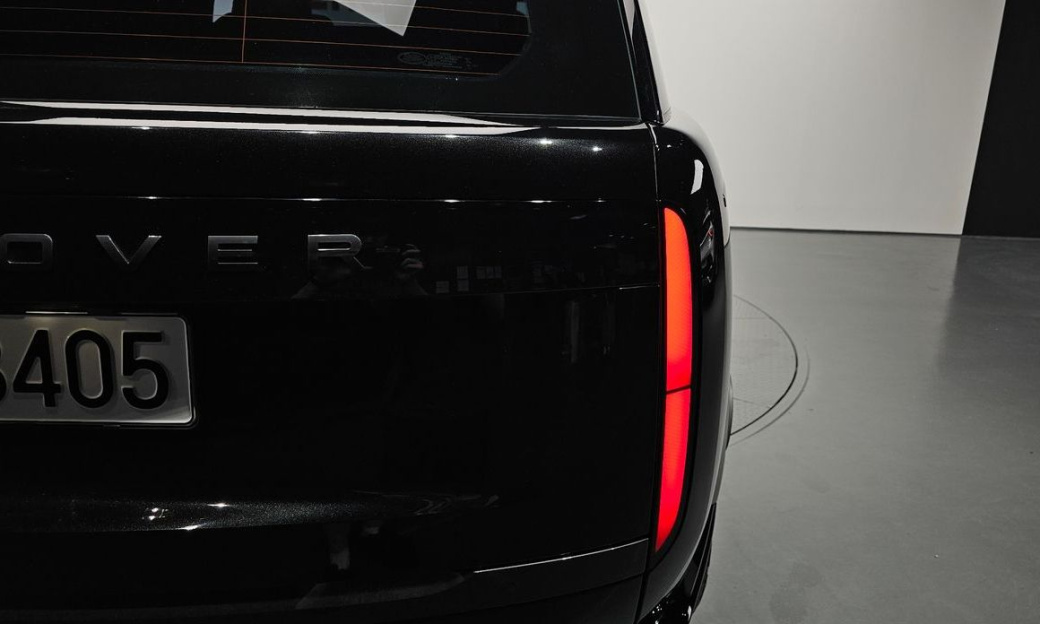 Land Rover Range Rover P530 Autobiography Long Wheel Base, 2025