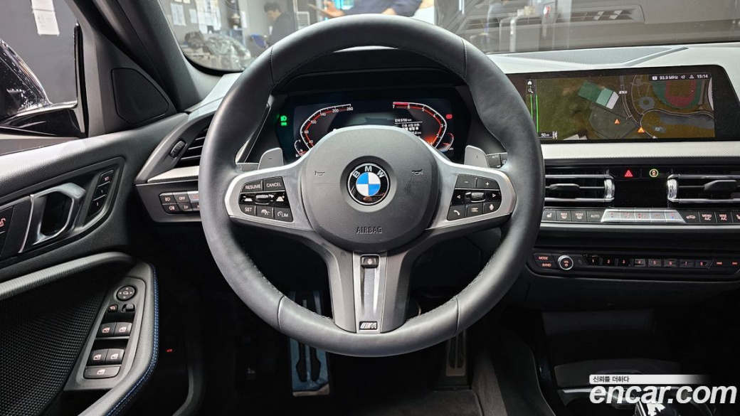 BMW 1-Series 120i M Sports, 2024
