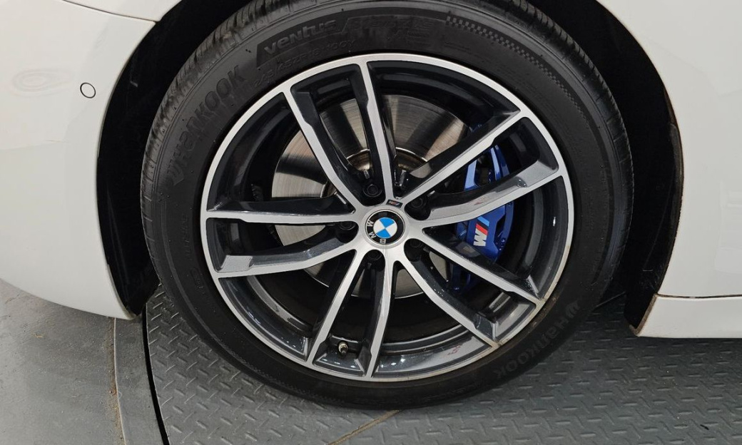 BMW 5-Series 520i M Sport, 2022