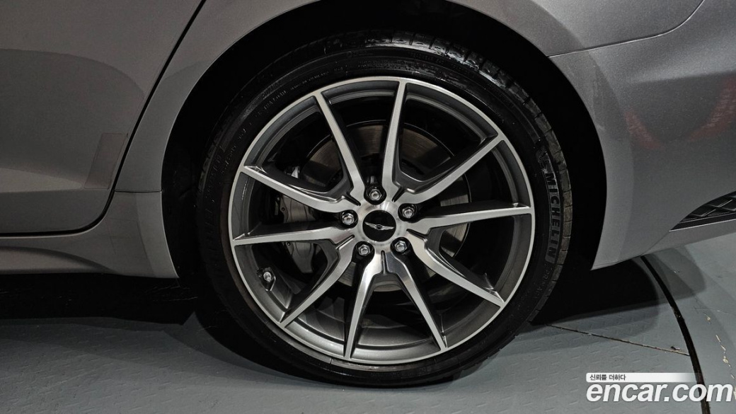 Genesis G70 Gasoline 2.5T 2WD, 2024