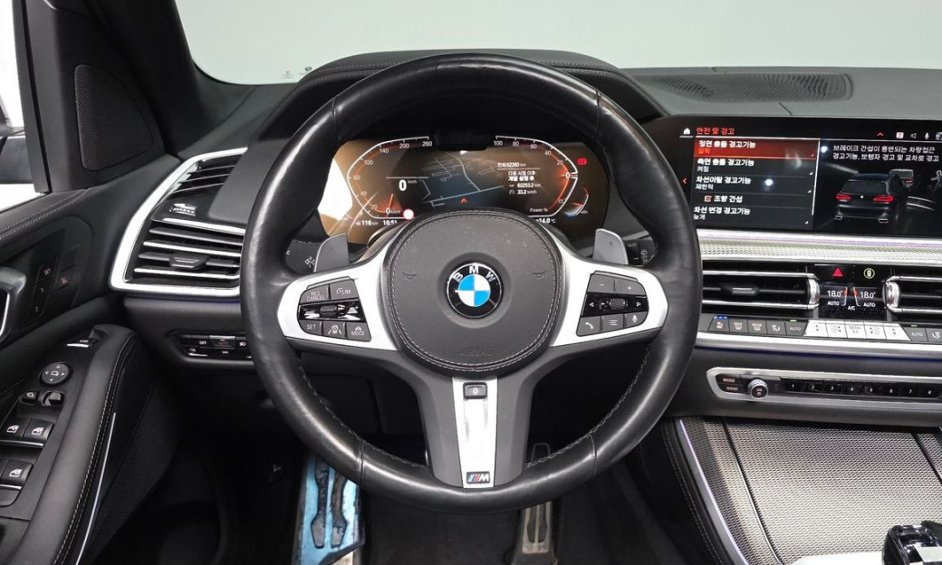 BMW X5 xDrive 30d M Sport, 2022