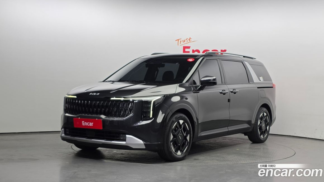 Kia Carnival 9-Seater Prestige, 2025